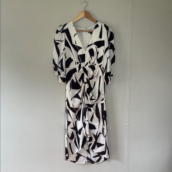 NWOT Express Black and White Wrap Dress with Puff Sleeves S - Picture 1 of 7